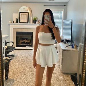 Showpo two piece set. Only worn for one occasion